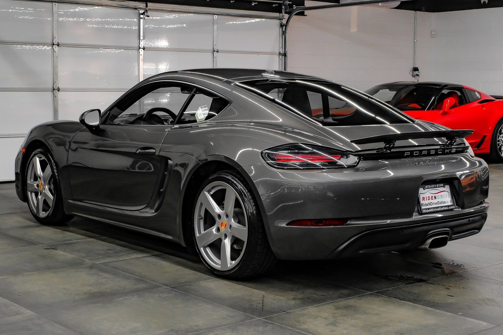 Used 2022 Porsche 718 Cayman image 17