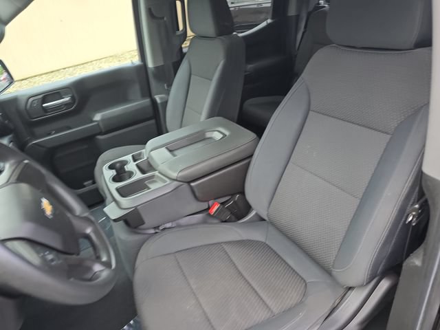 Used 2020 Chevrolet Silverado 1500 Custom w/ Custom Value Package AWD/4WD image 18