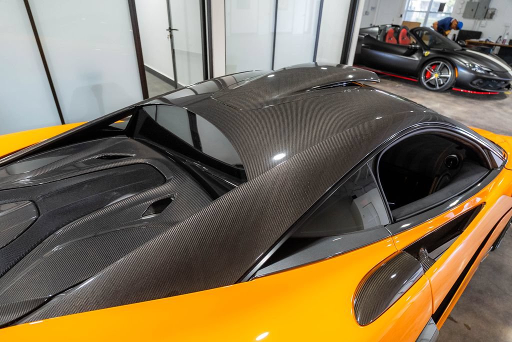 Used 2019 McLaren 600LT RWD image 19