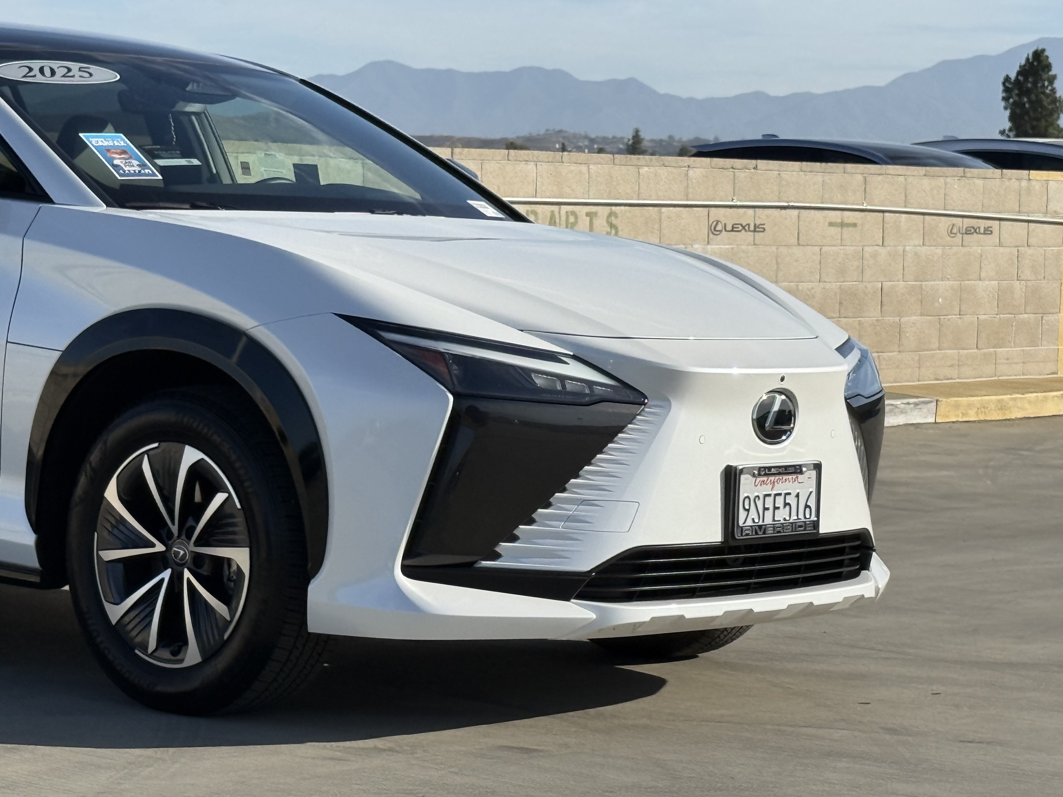 Certified 2025 Lexus RZ 300e FWD image 3