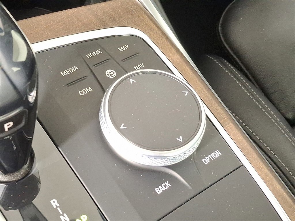 Used 2020 BMW 330i xDrive Sedan w/ Convenience Package image 28