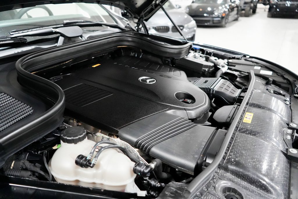 Used 2024 Mercedes-Benz GLS 450 4MATIC image 43
