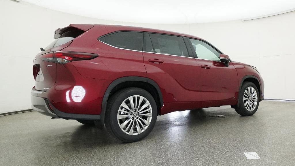 New 2026 Toyota Highlander Platinum AWD/4WD image 25