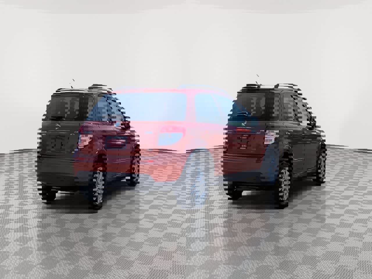 Used 2013 Suzuki SX4 Premium image 8