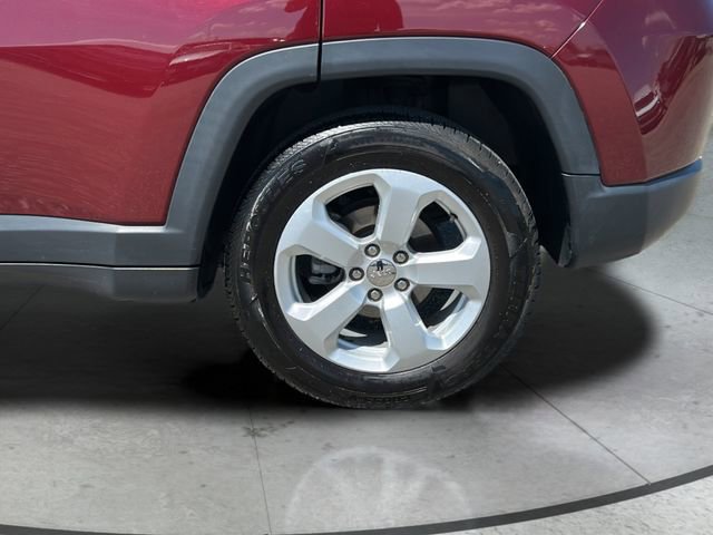 Used 2021 Jeep Compass Latitude FWD image 28
