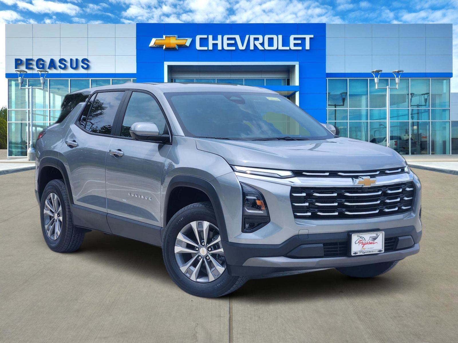 New 2026 Chevrolet Equinox LT w/ Safety and Technology Package FWD image 1