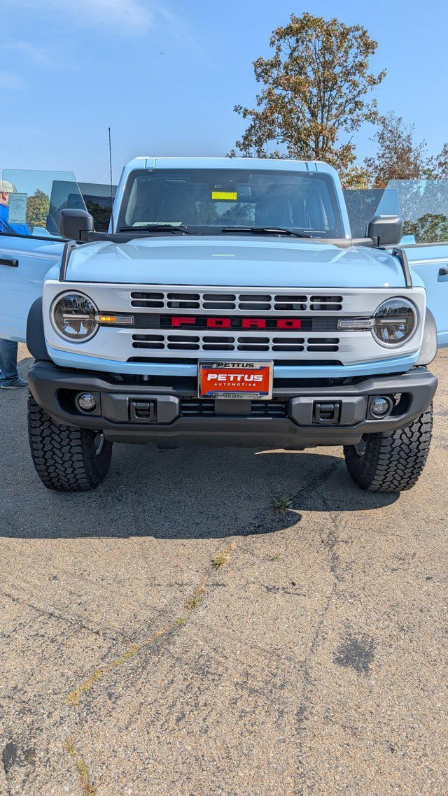 New 2025 Ford Bronco Heritage Edition image 5