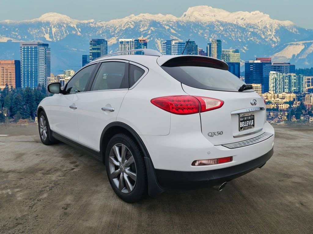 Used 2015 INFINITI QX50 Journey w/ Premium Package image 5