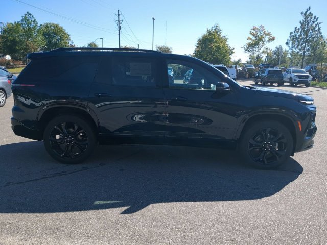 New 2027 Chevrolet Traverse RS AWD/4WD image 3
