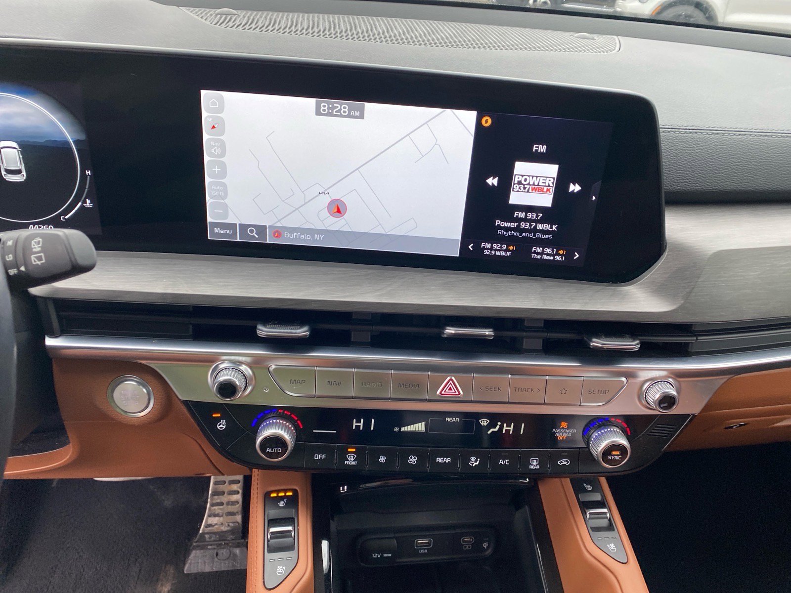 Certified 2023 Kia Telluride SX X-Line image 12