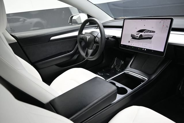 Used 2022 Tesla Model 3 Standard Range RWD image 12