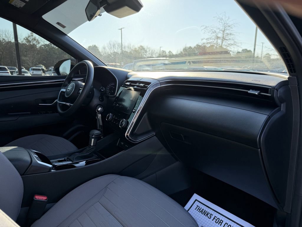 Used 2023 Hyundai Santa Cruz SE image 20