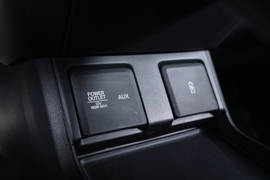 Used 2020 Acura RDX A-Specw/ Technology Package AWD/4WD image 32