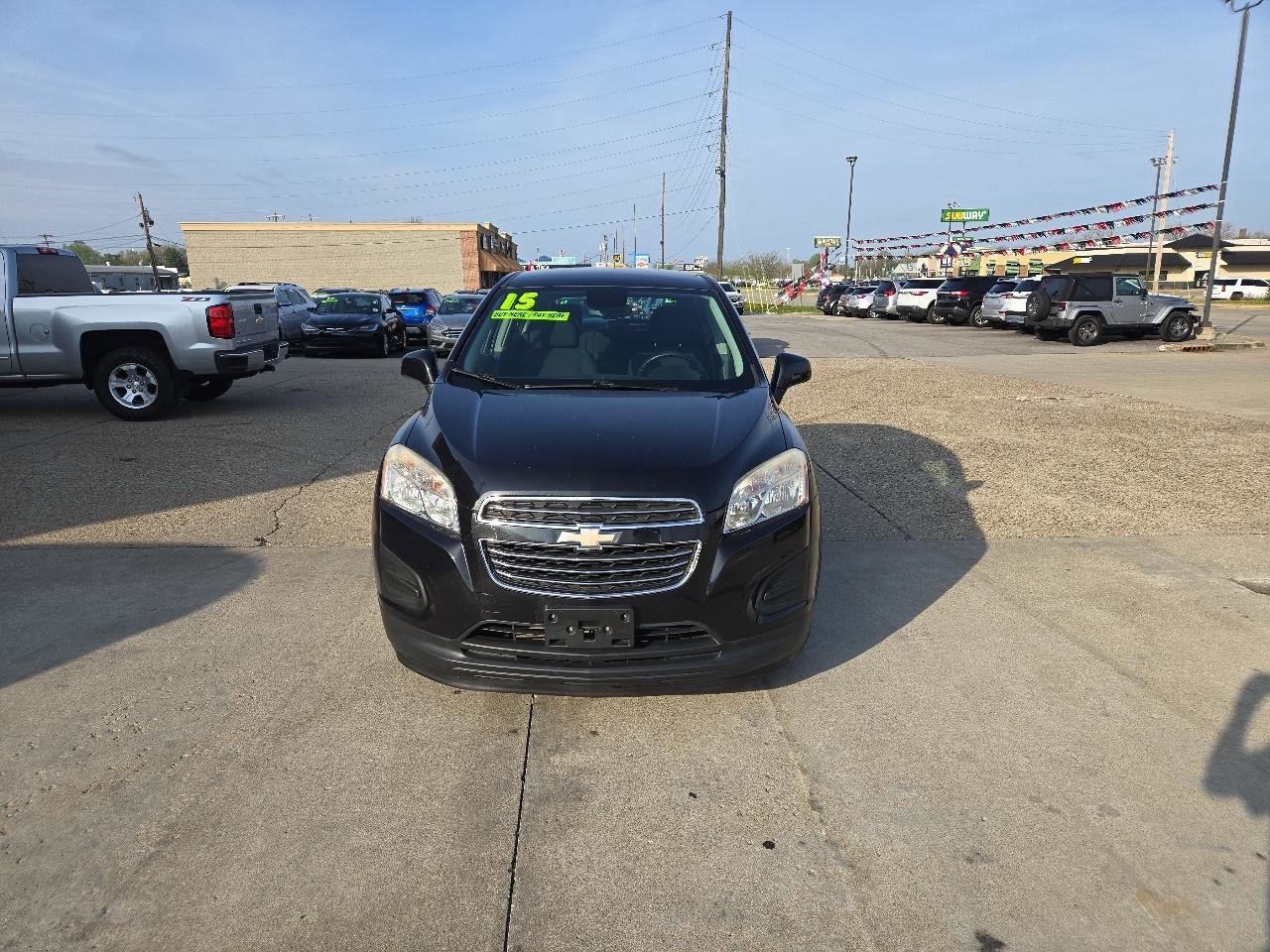 Used 2015 Chevrolet Trax LS FWD image 3