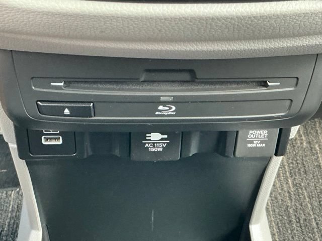 Certified 2024 Honda Odyssey Touring image 17