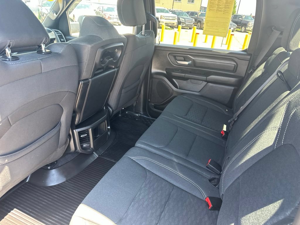 Used 2025 RAM 1500 Warlock AWD/4WD image 21