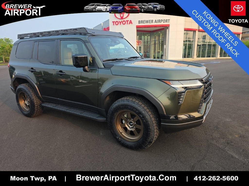 Used 2024 Lexus GX 550 AWD/4WD image 1