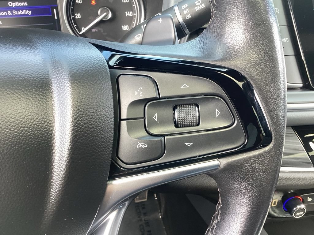 Used 2023 Buick Enclave Essence AWD/4WD image 24
