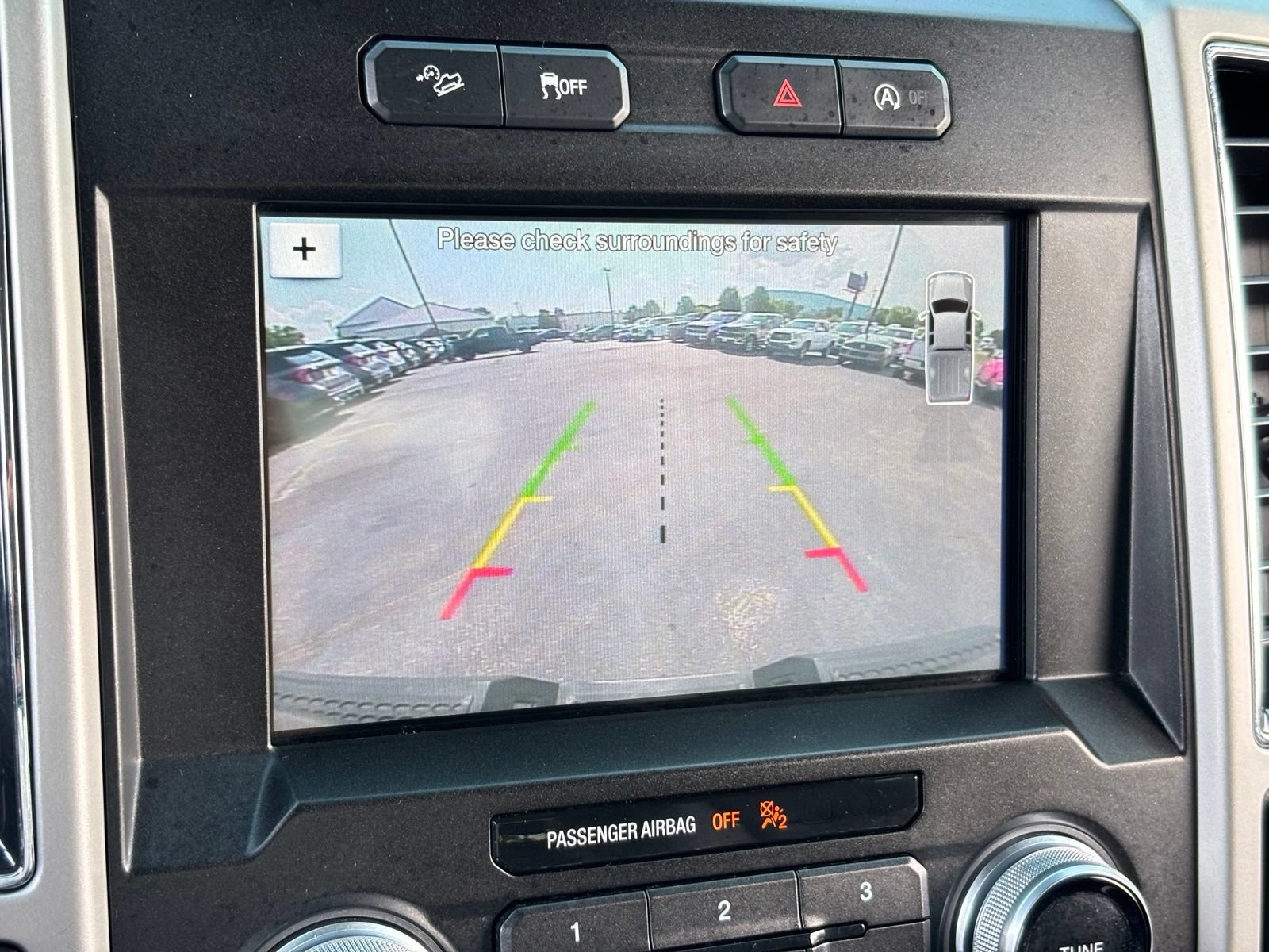 Used 2018 Ford F150 Lariat w/ Equipment Group 502A Luxury AWD/4WD image 24