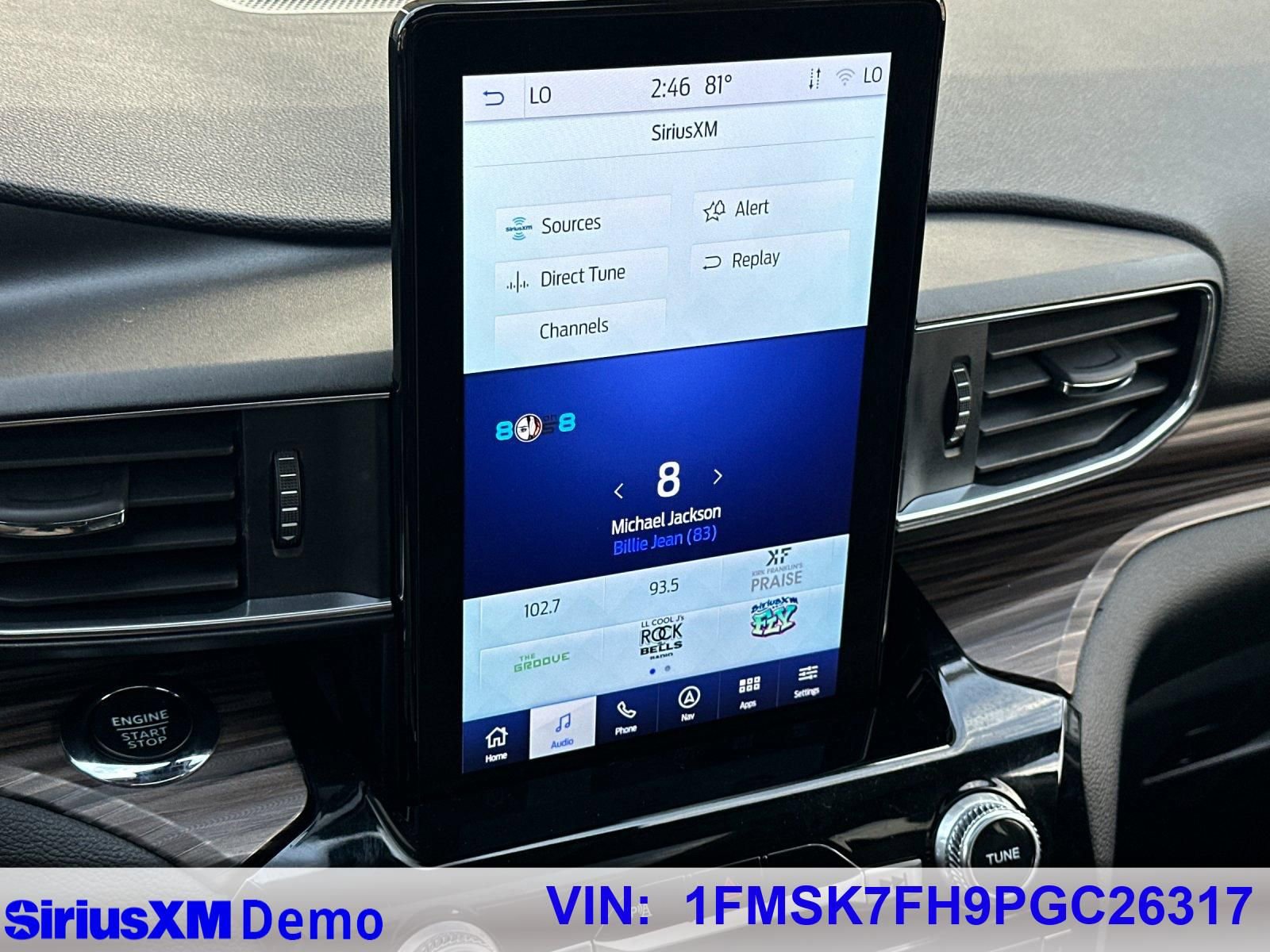 Used 2023 Ford Explorer Limited w/ Limited Technology Package image 40