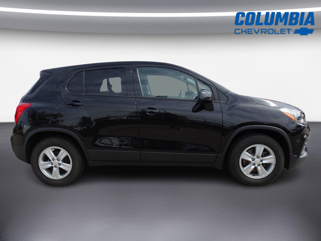 Used 2020 Chevrolet Trax LS w/ Tint and Cruise Package FWD image 2