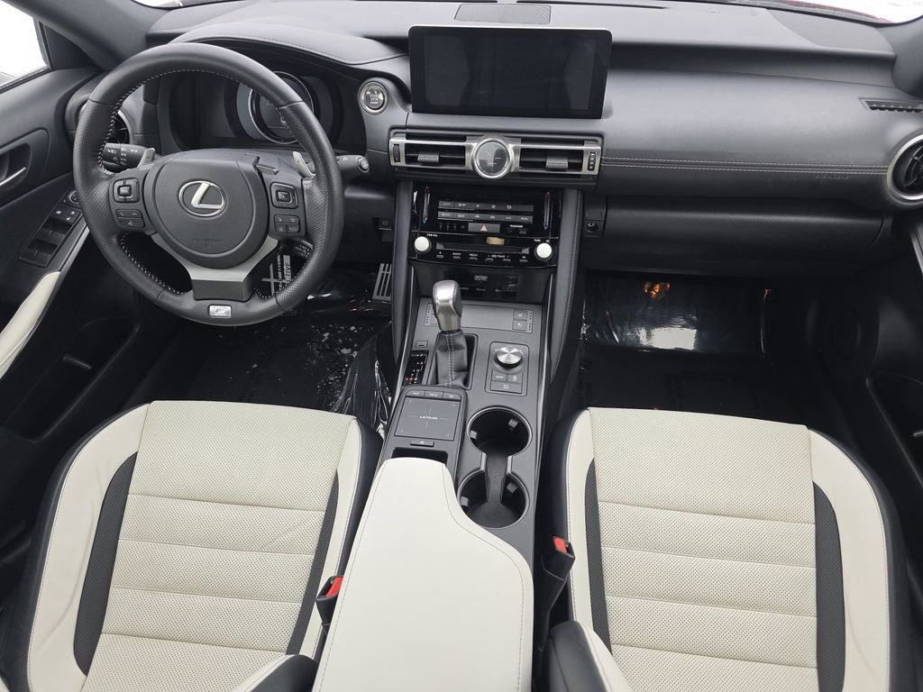 Certified 2021 Lexus IS 350 F Sport image 2