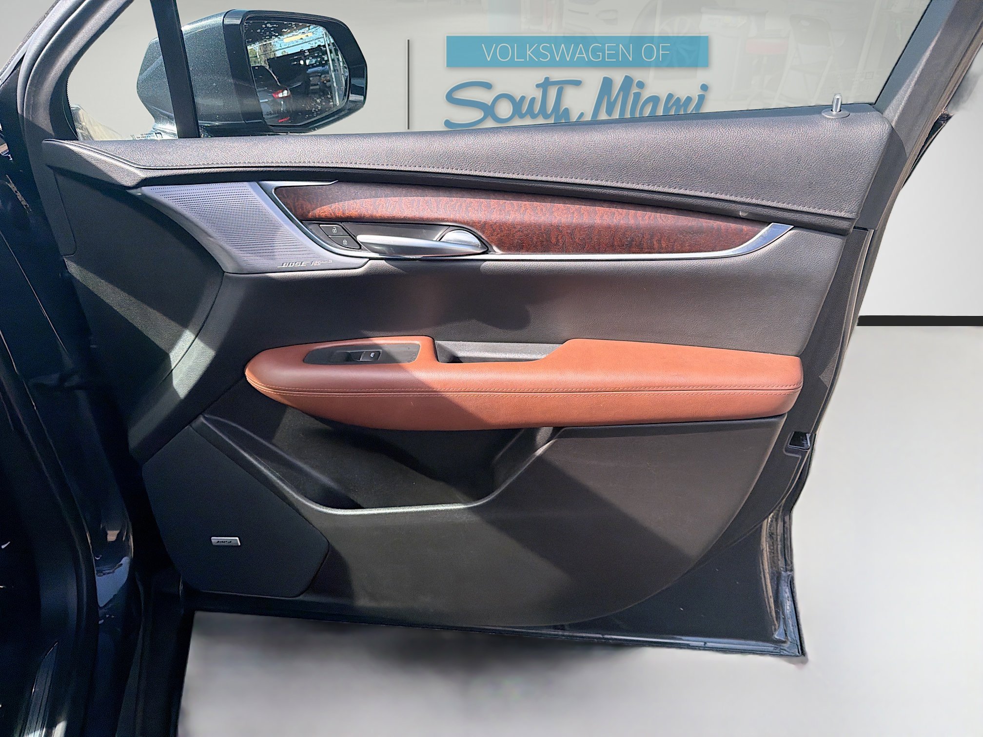 Used 2023 Cadillac XT5 Premium Luxury image 34