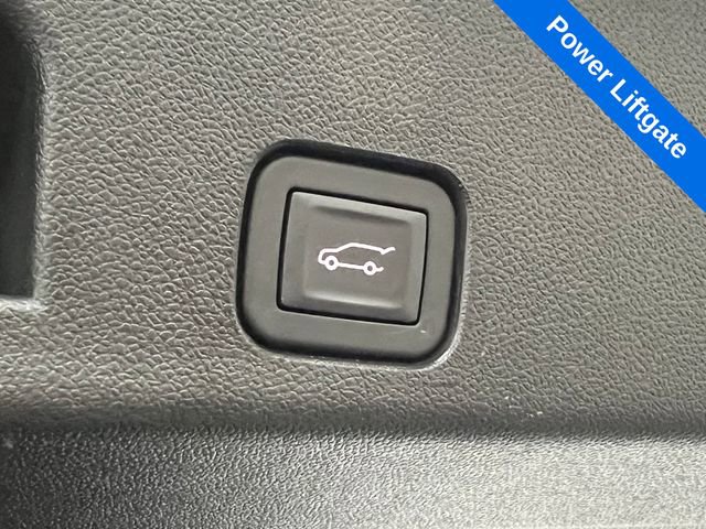 Used 2025 Chevrolet Traverse RS w/ LPO, Floor Liner Package AWD/4WD image 30