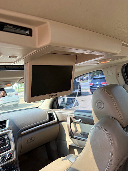Used 2015 GMC Acadia Denali AWD/4WD image 18