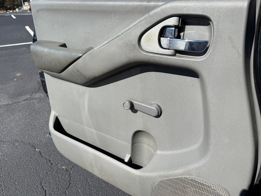 Used 2012 Nissan Frontier S AWD/4WD image 18