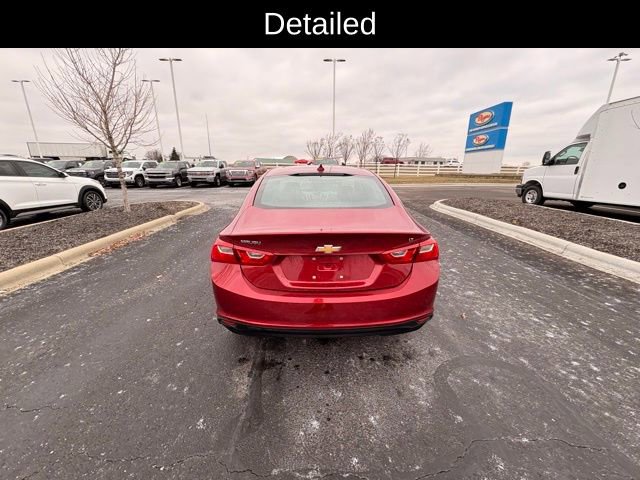 Used 2018 Chevrolet Malibu LT w/ Leather Package image 9