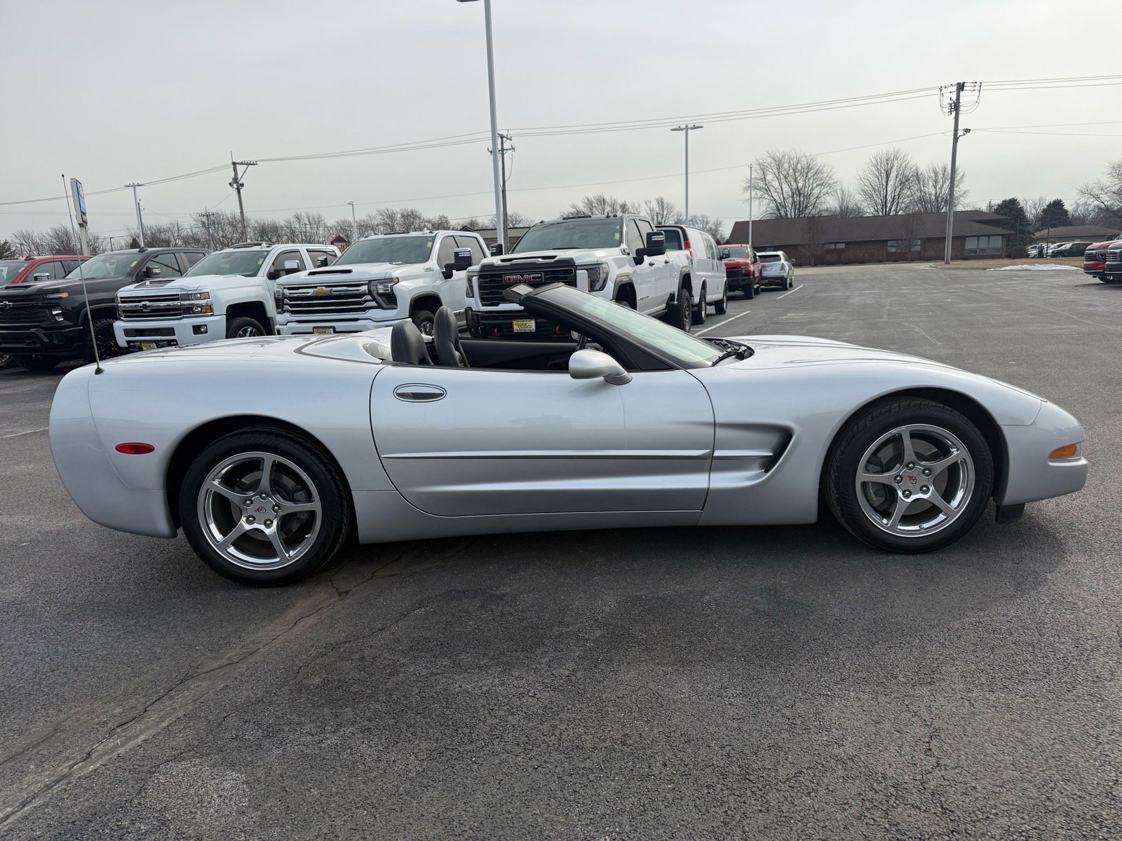 Used 2002 Chevrolet Corvette Convertible w/ Preferred Equipment Group1 RWD image 11