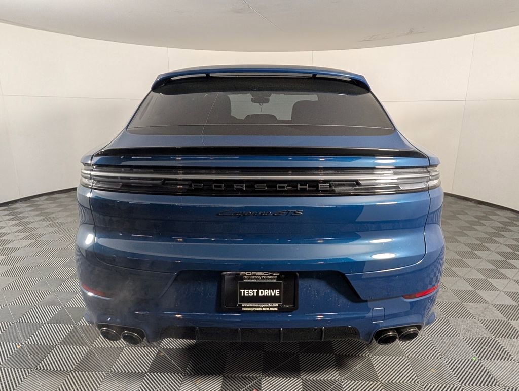 New 2026 Porsche Cayenne GTS image 6
