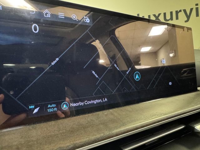 Used 2025 Genesis GV80 3.5T Advanced image 15