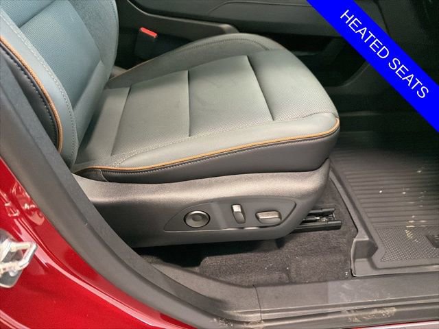 New 2026 GMC Acadia AT4 w/ Luxury Package AWD/4WD image 7