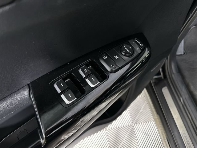 Used 2021 Kia Sportage SX image 24
