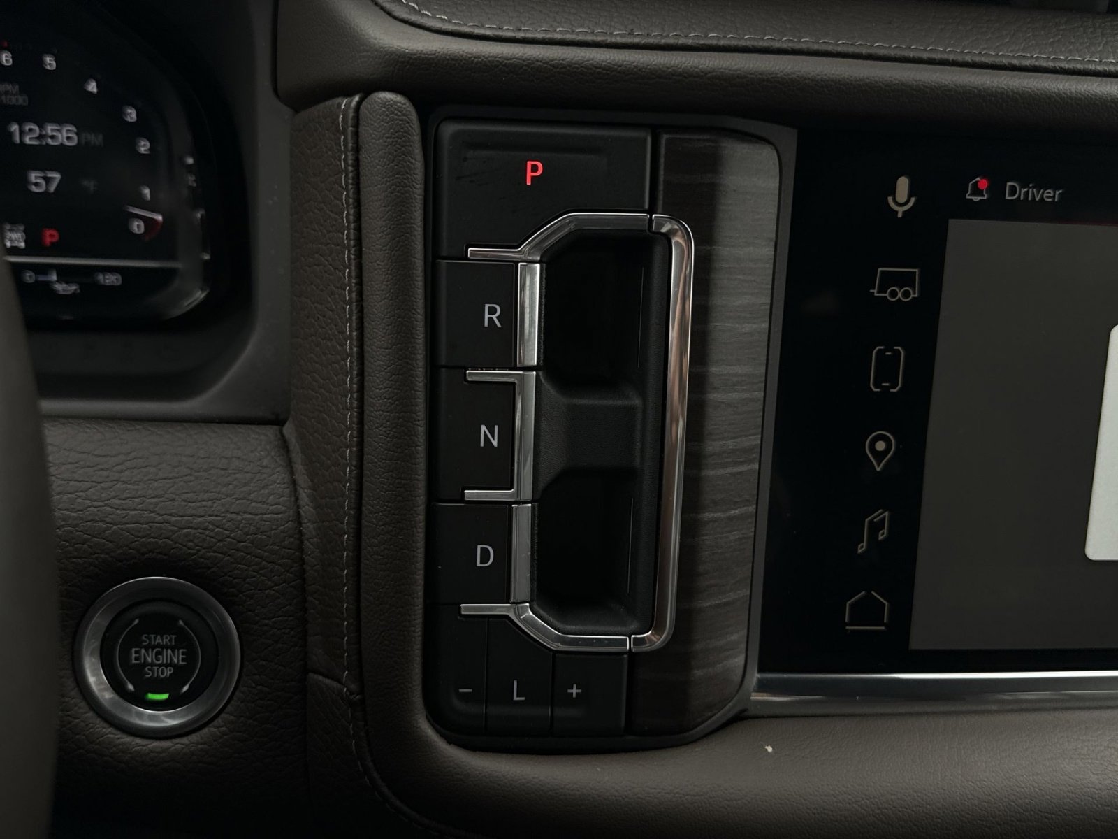 Used 2023 GMC Yukon Denali AWD/4WD image 22