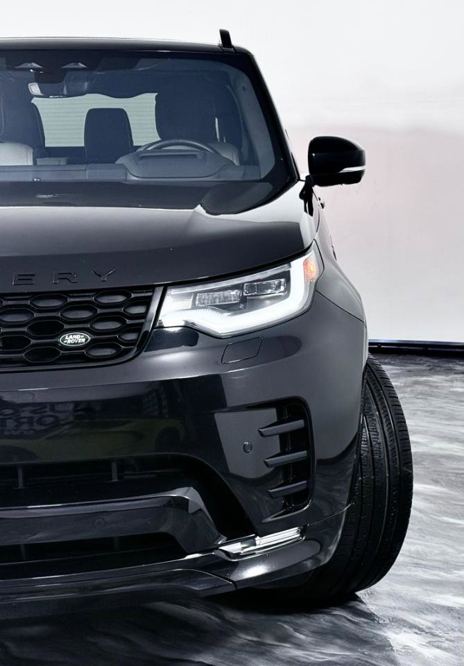 Used 2022 Land Rover Discovery HSE R-Dynamic image 6