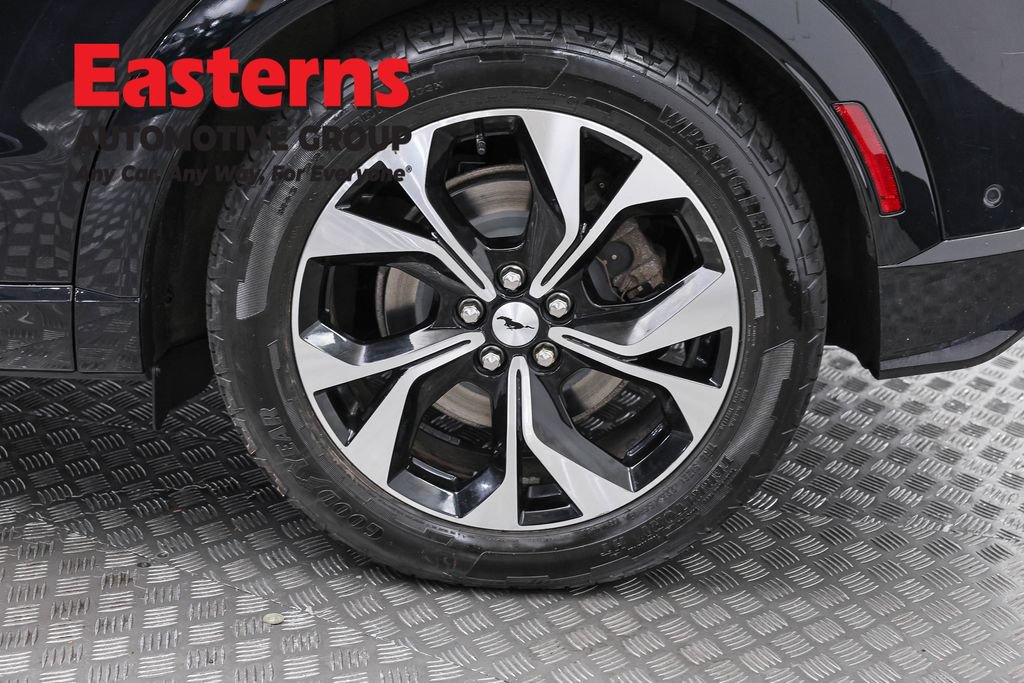 Used 2023 Ford Mustang Mach-E Premium AWD/4WD image 35