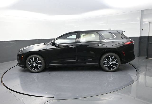 Certified 2025 Toyota Crown Signia AWD/4WD image 4