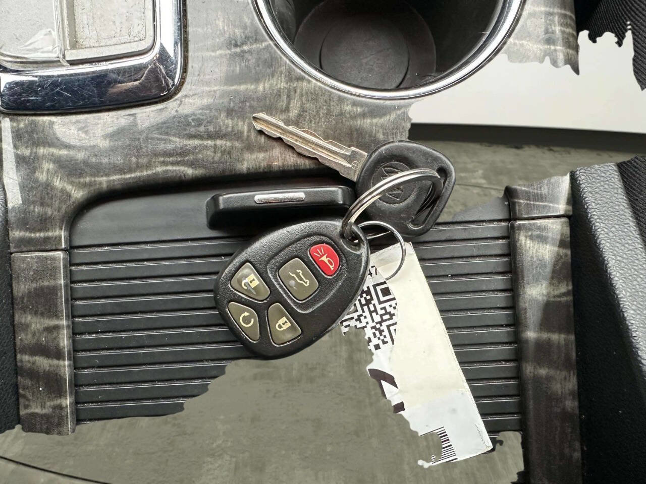 Used 2014 Buick Enclave Leather AWD/4WD image 38