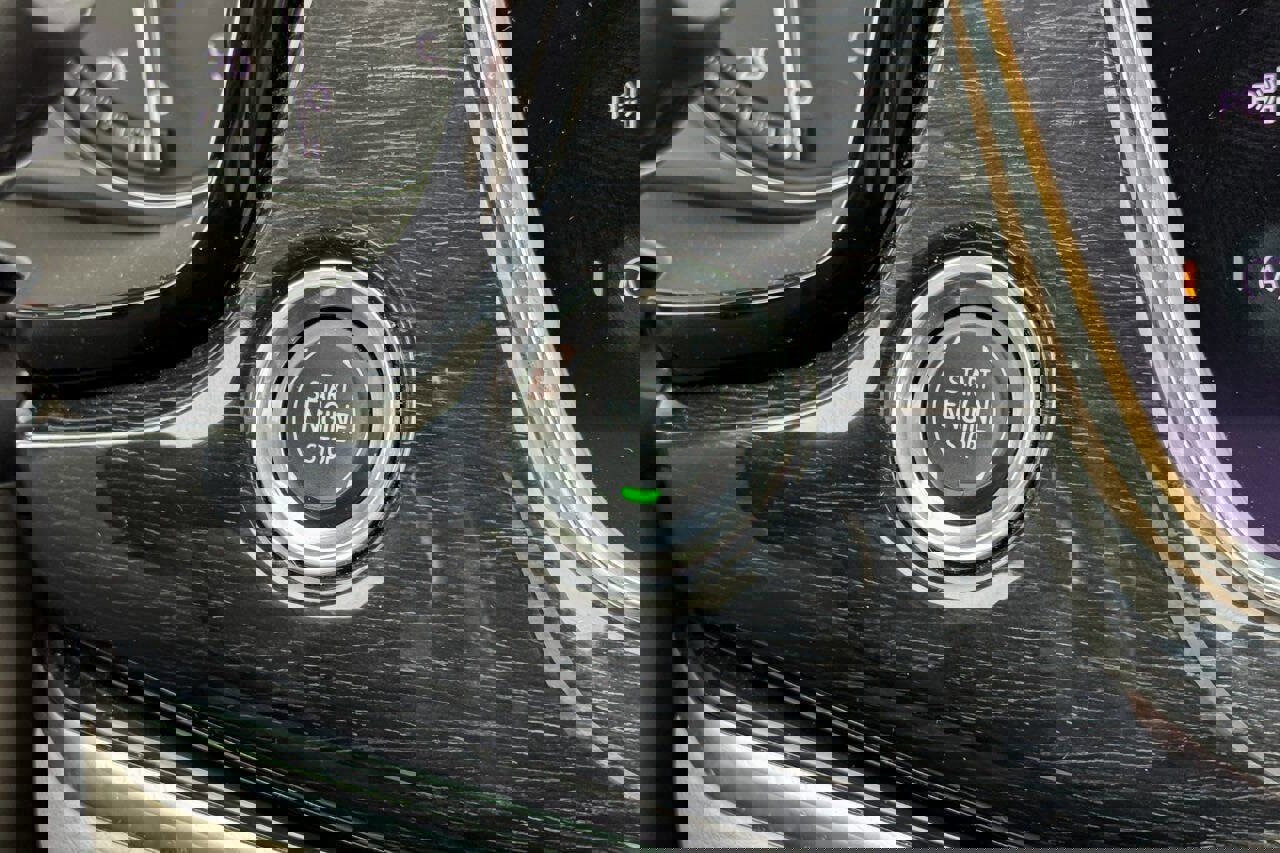 Used 2020 Cadillac XT6 Premium Luxury image 27