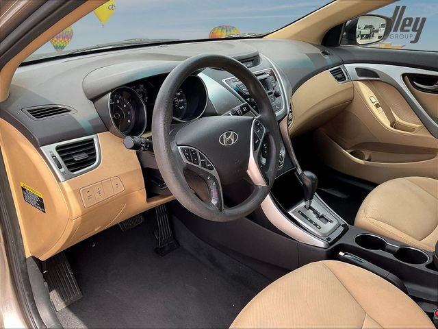 Used 2013 Hyundai Elantra GLS w/ Preferred Pkg FWD image 18