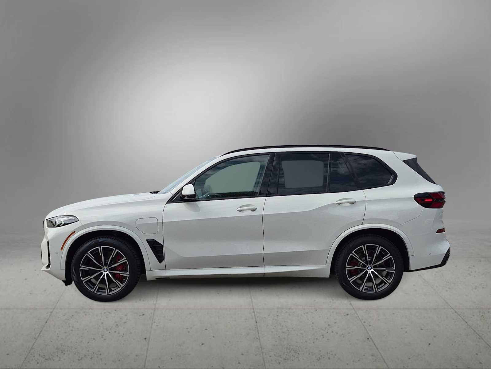 New 2026 BMW X5 xDrive50e AWD/4WD image 5