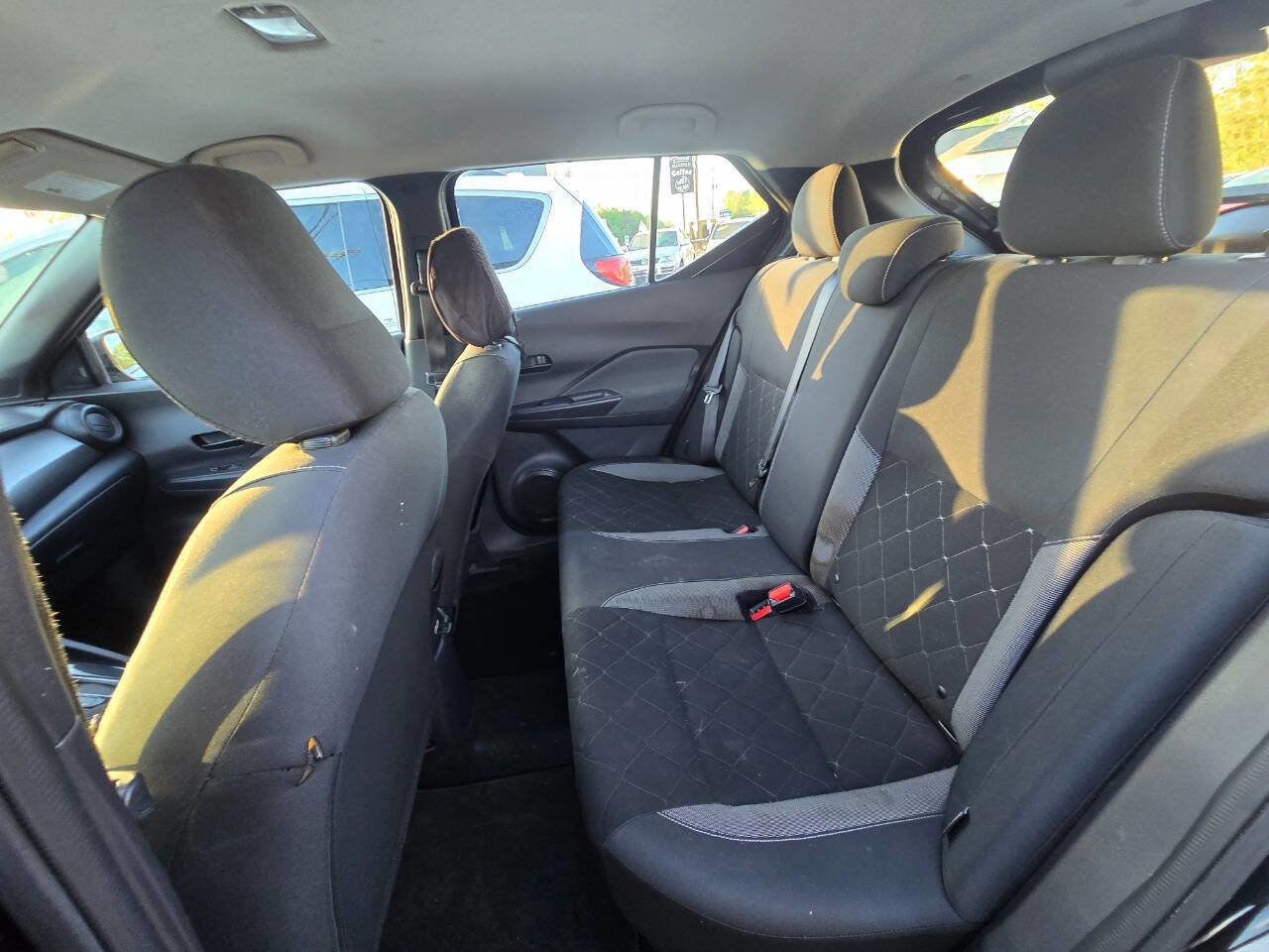 Used 2020 Nissan Kicks S FWD image 5