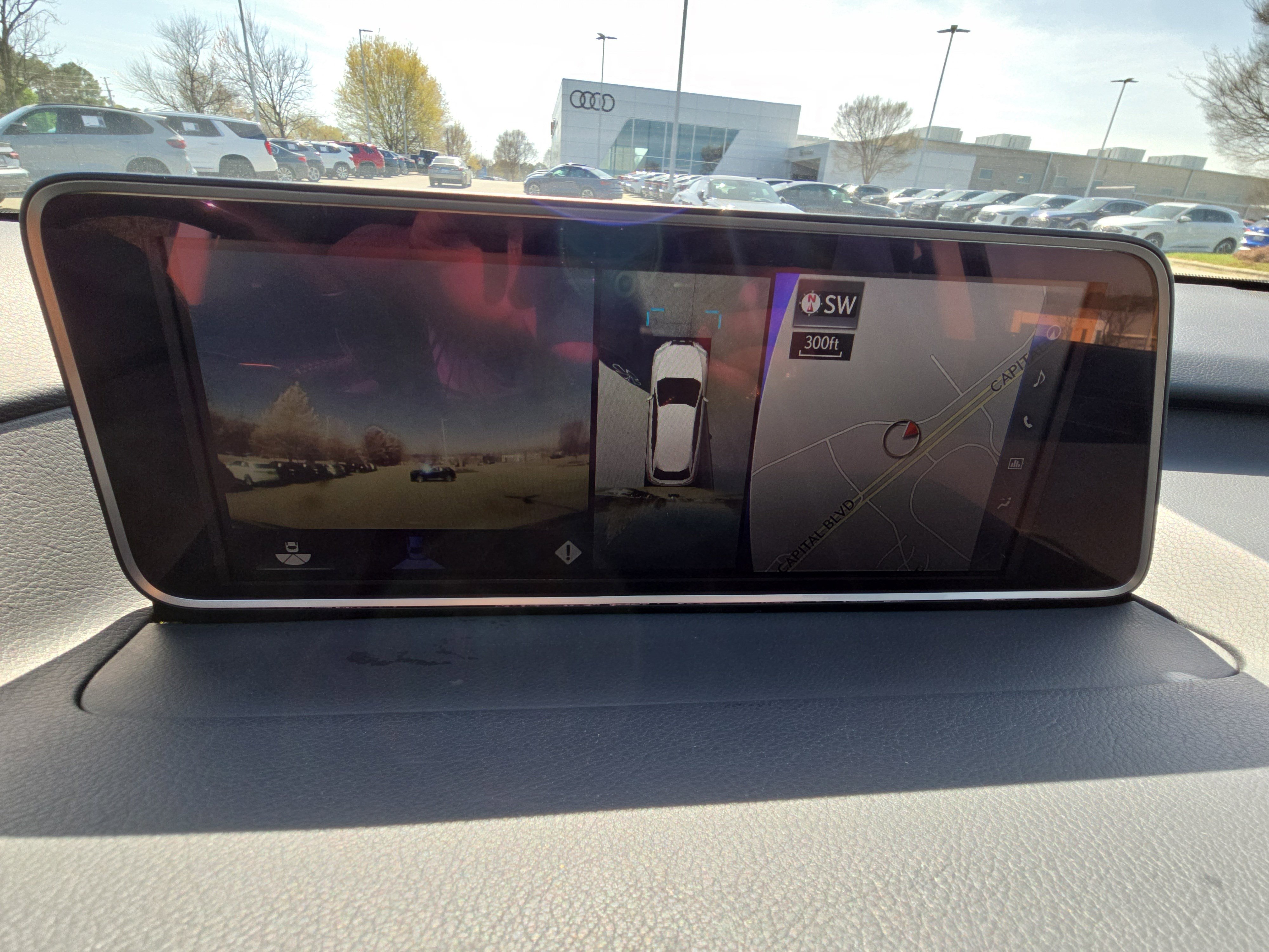 Used 2019 Lexus RX 350 AWD w/ Navigation Package image 22