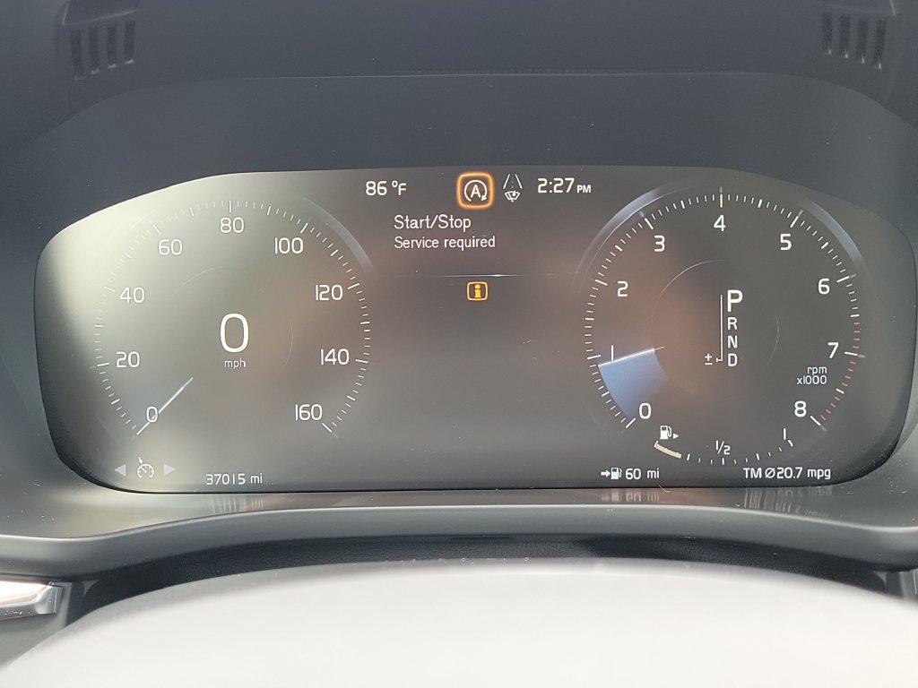 Used 2019 Volvo XC60 T6 Momentum w/ Multimedia Package AWD/4WD image 24