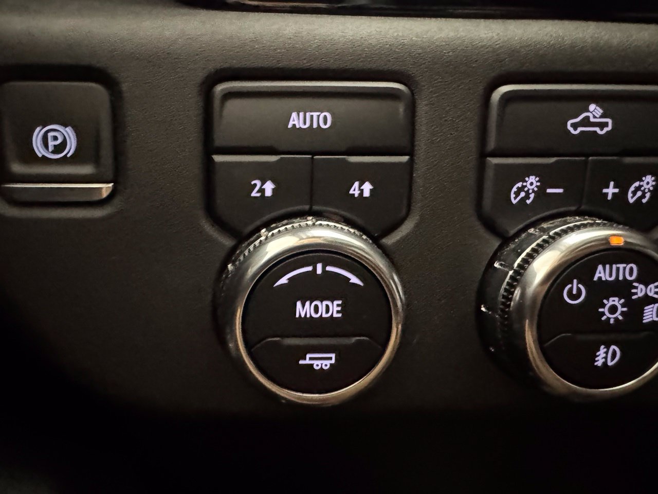 Used 2024 GMC Sierra 1500 Elevation AWD/4WD image 24