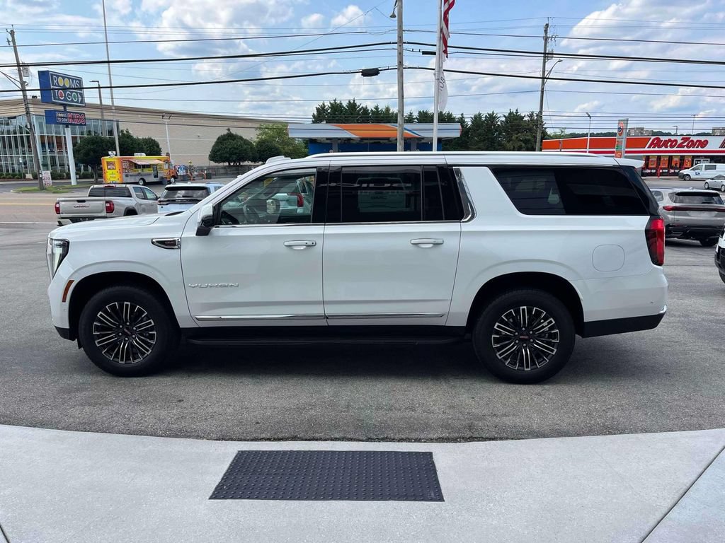 New 2026 GMC Yukon XL Elevation AWD/4WD image 6