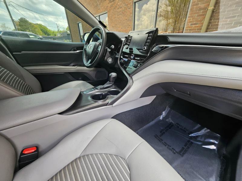 Used 2023 Toyota Camry SE FWD image 61